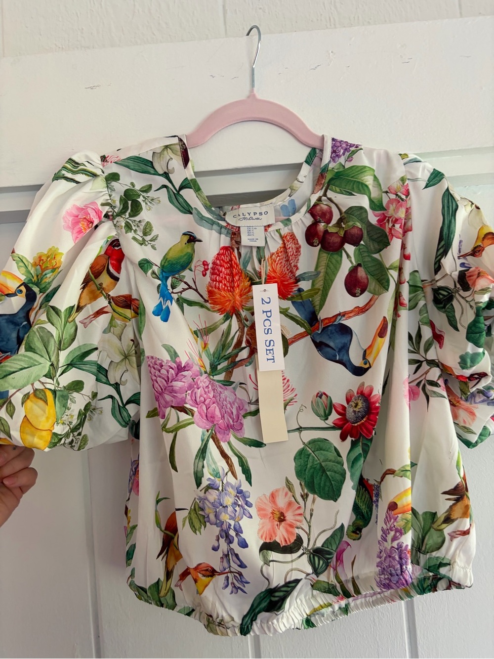 Calypso St Barth Floral/ Bird Print White Maxi Skirt and Puff Sleeve top Set - Picture 5 of 15